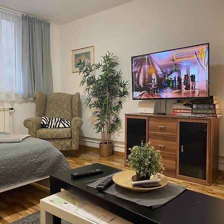 Ferienwohnung Axis Mundi Belgrad Exterior foto