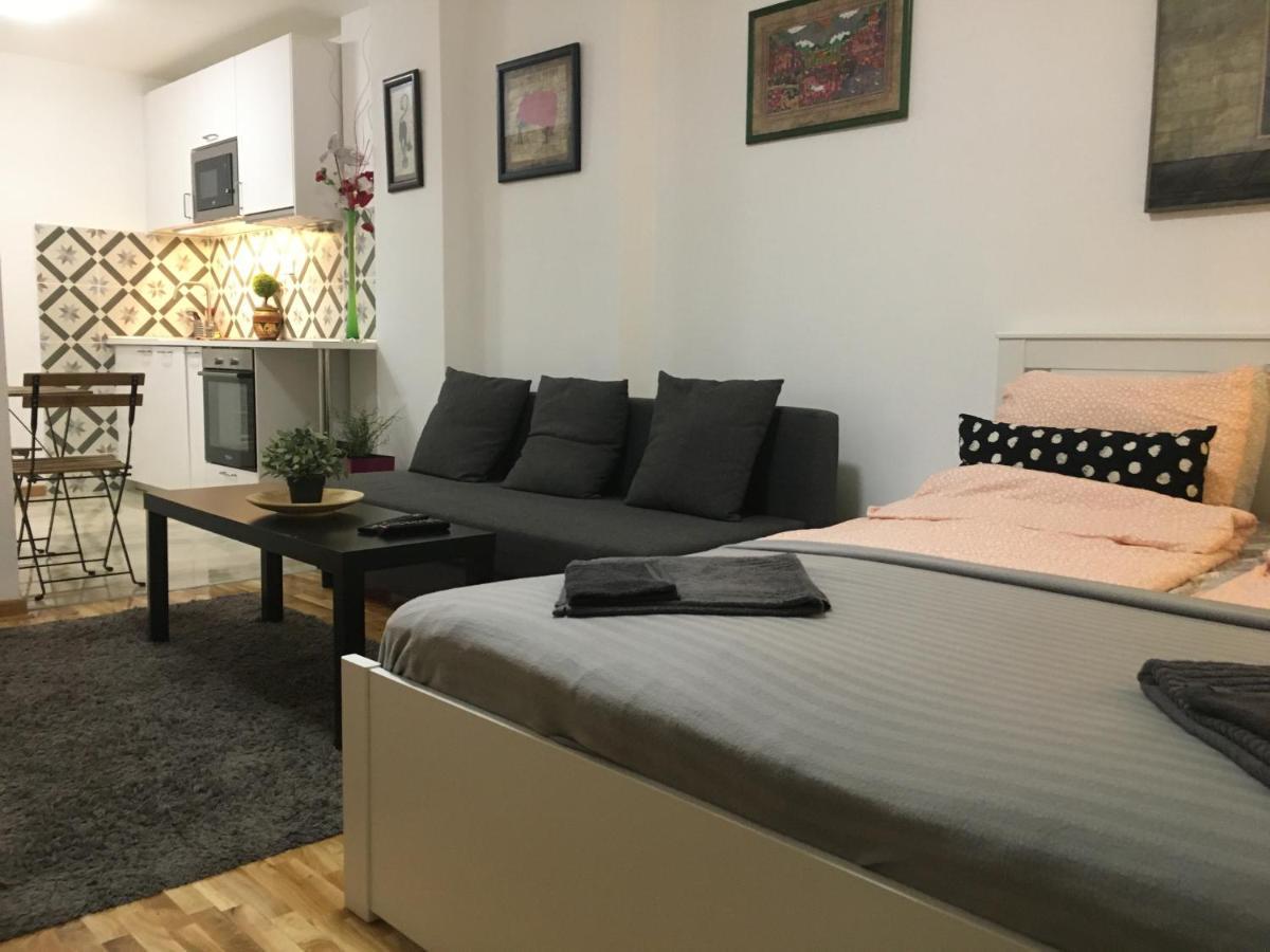 Ferienwohnung Axis Mundi Belgrad Exterior foto