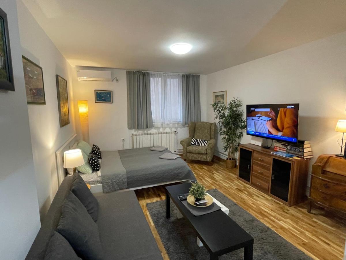 Ferienwohnung Axis Mundi Belgrad Exterior foto